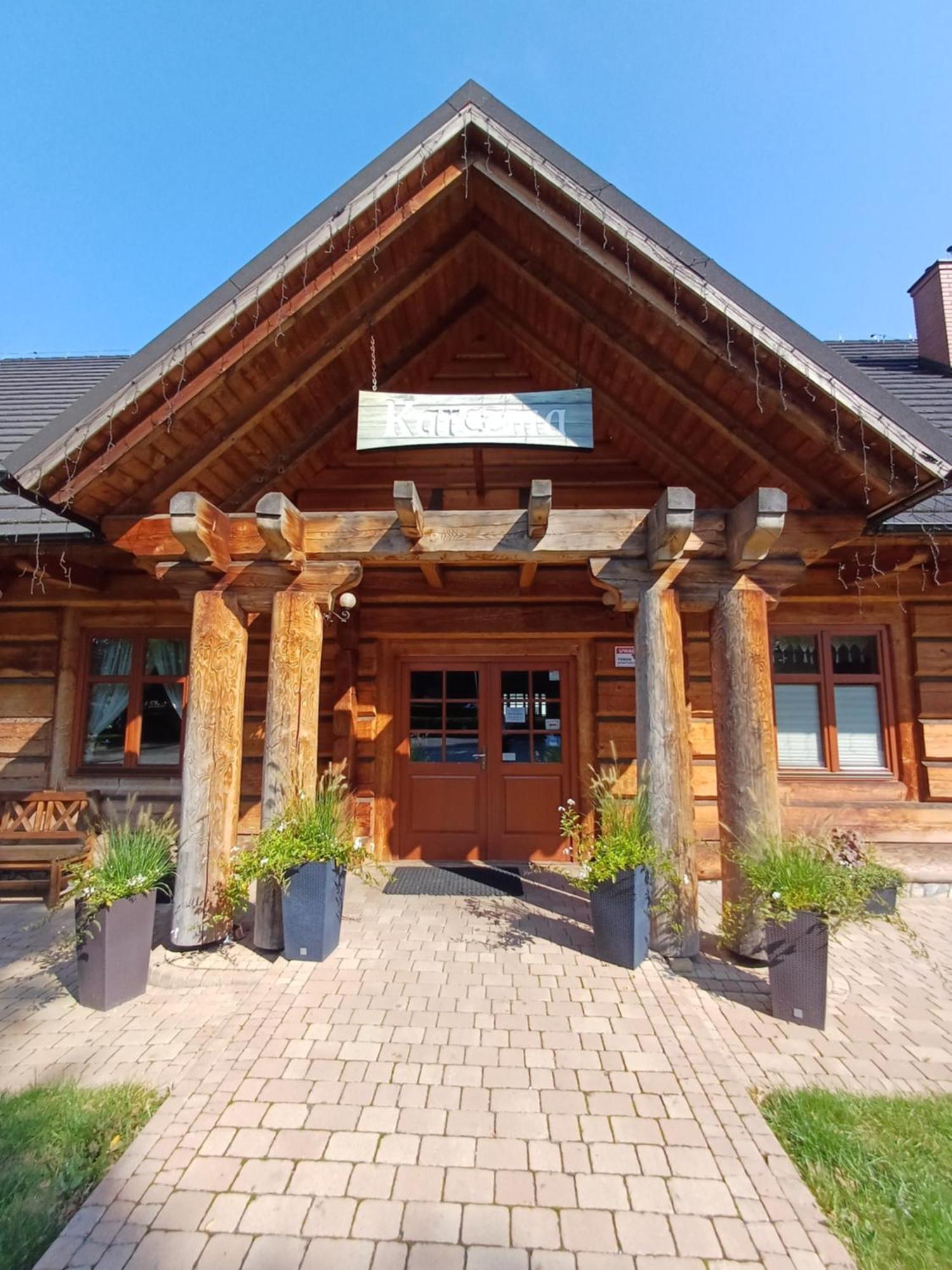 Hotel I Restauracja Borowianka Ostrow Wielkopolski Exterior photo